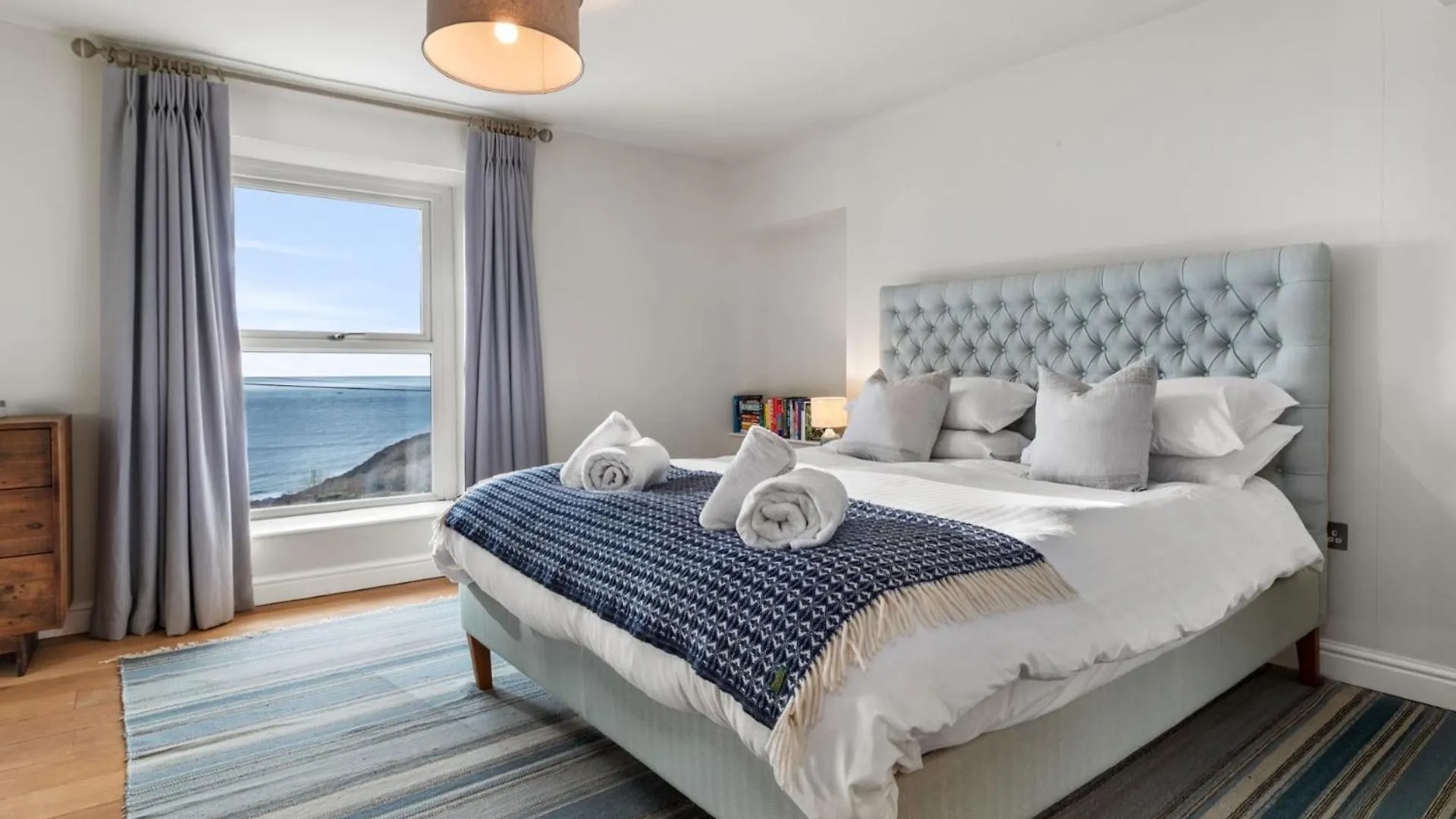 Channel View Oxwich Holiday home